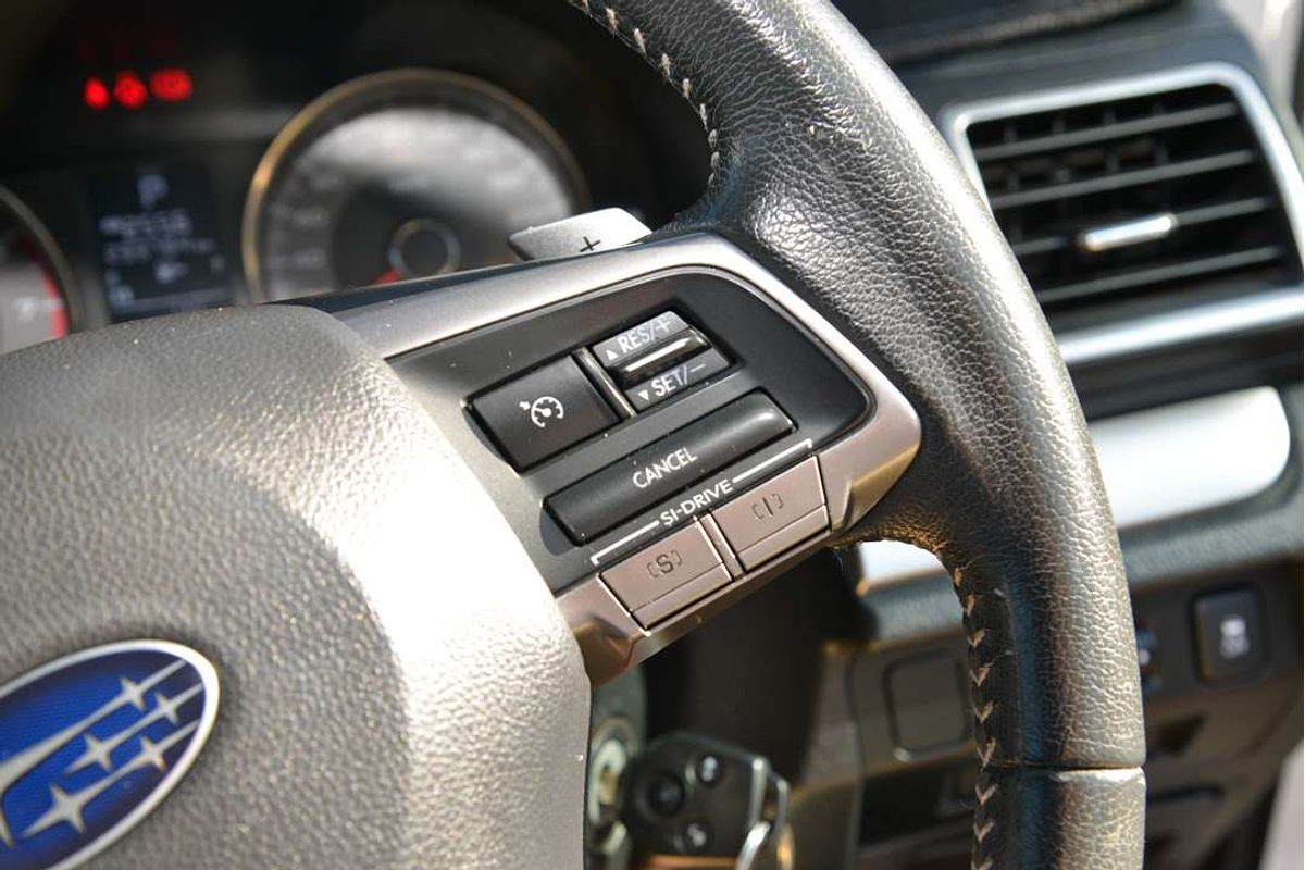 2015 Subaru FORESTER 2.5i-L S4