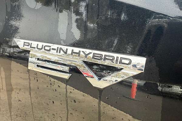 2024 Mitsubishi Outlander PHEV Exceed Tourer ZM