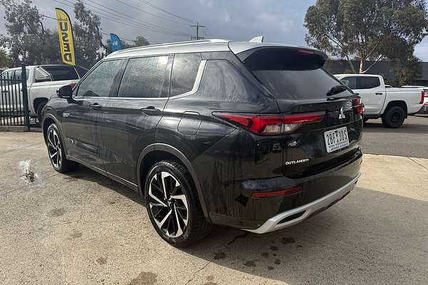 2024 Mitsubishi Outlander PHEV Exceed Tourer ZM