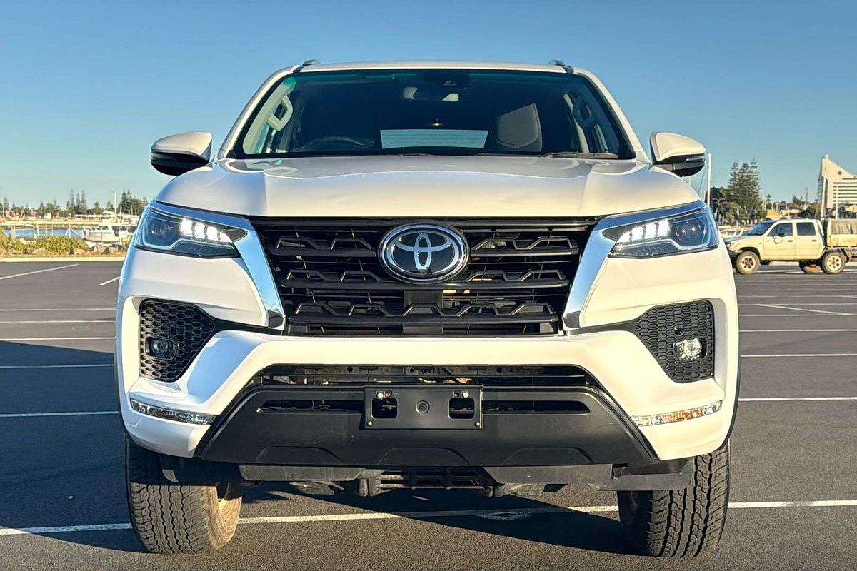 2023 Toyota Fortuner GXL GUN156R