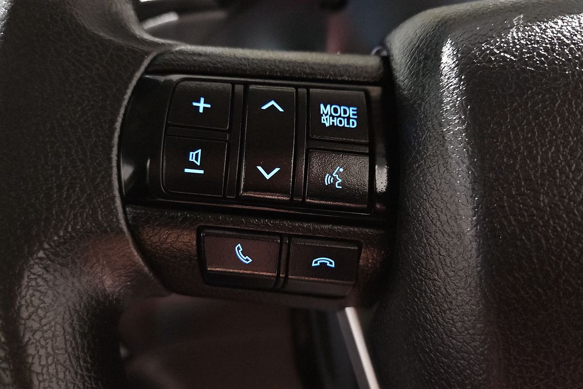 2021 Toyota Hilux SR GUN126R 4X4