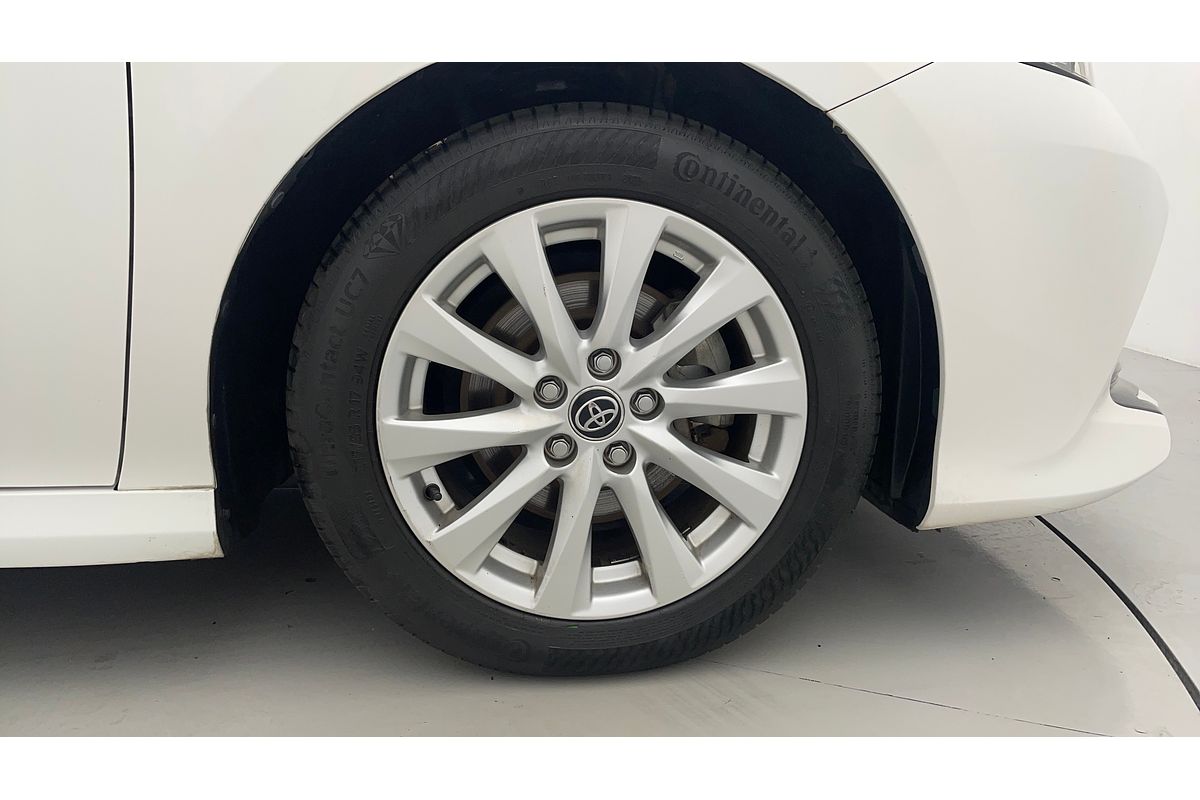2018 Toyota Camry Ascent AXVH71R