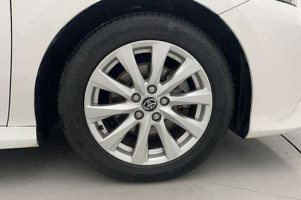 2018 Toyota Camry Ascent AXVH71R