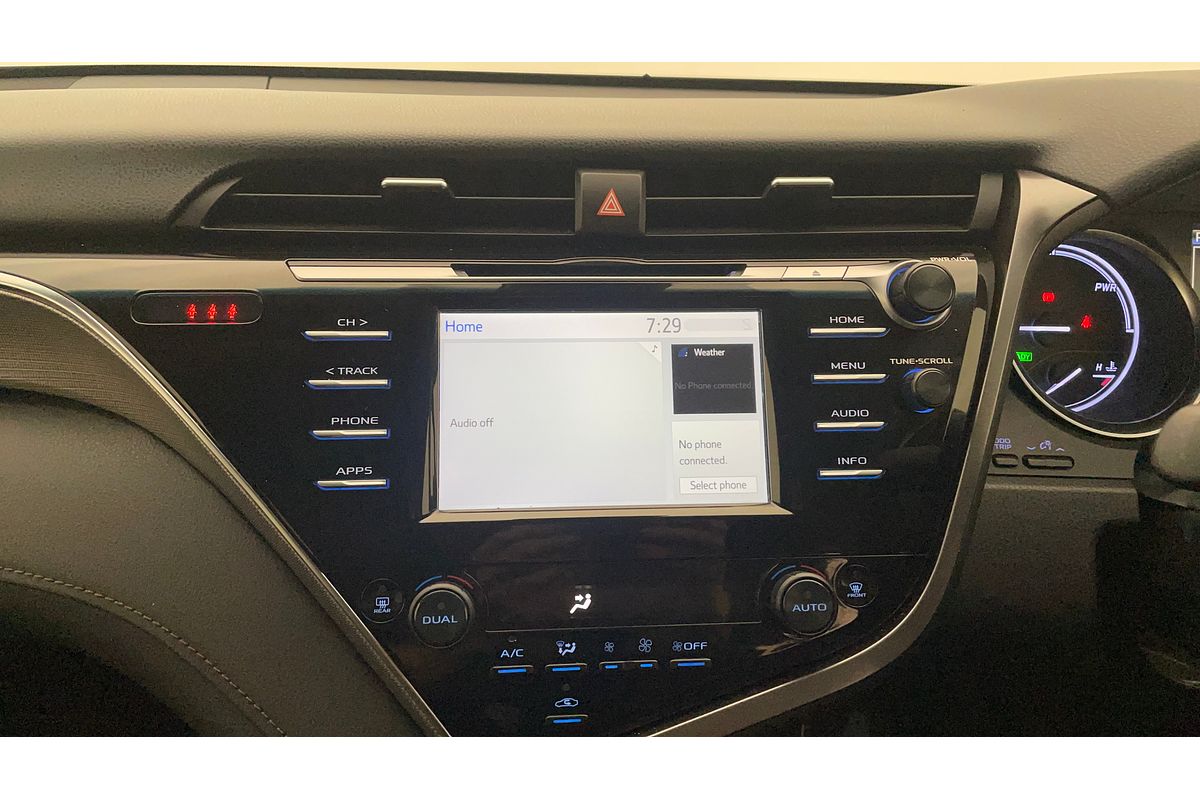2018 Toyota Camry Ascent AXVH71R