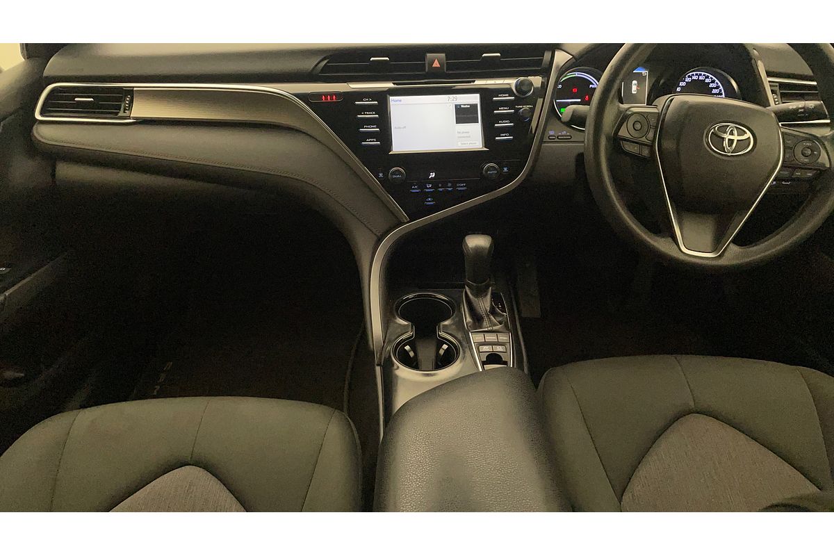 2018 Toyota Camry Ascent AXVH71R