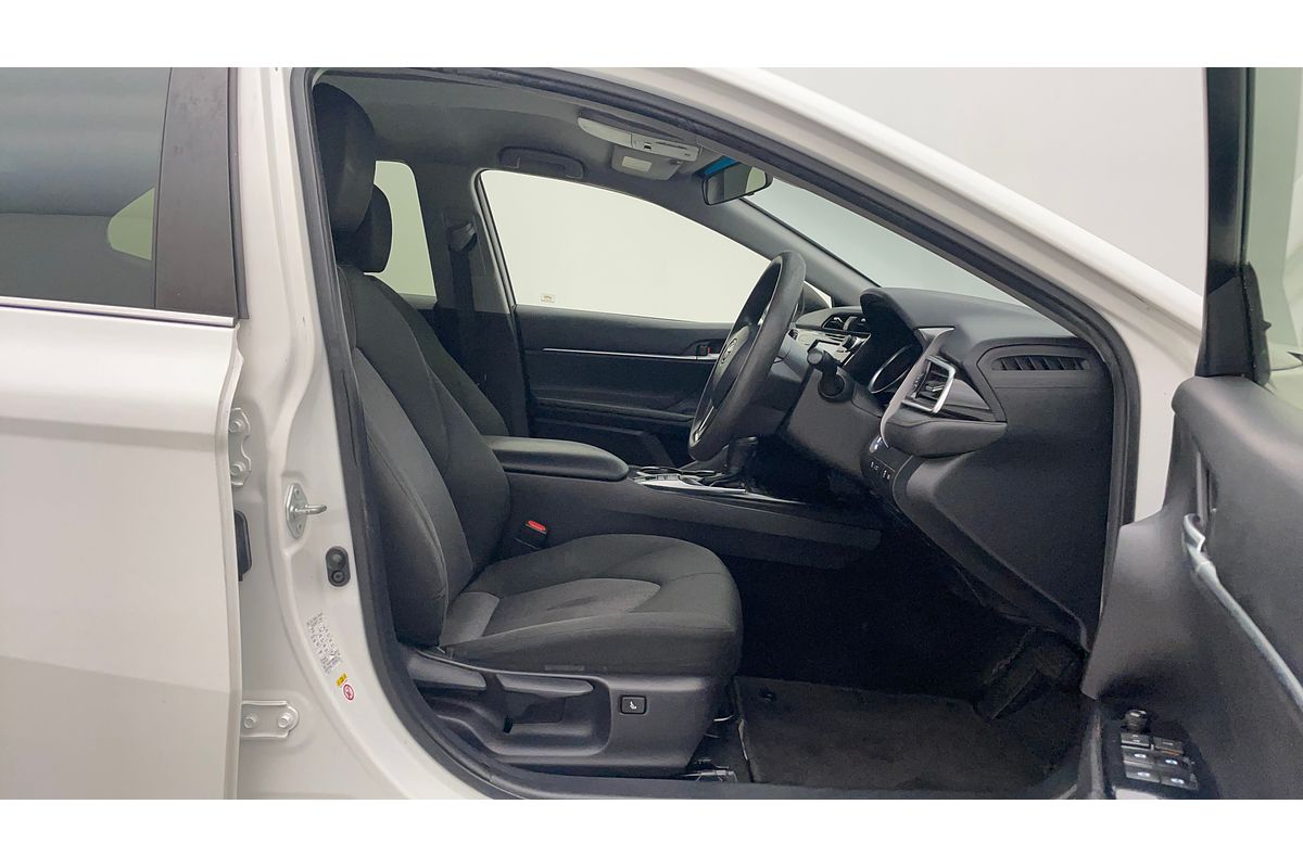 2018 Toyota Camry Ascent AXVH71R