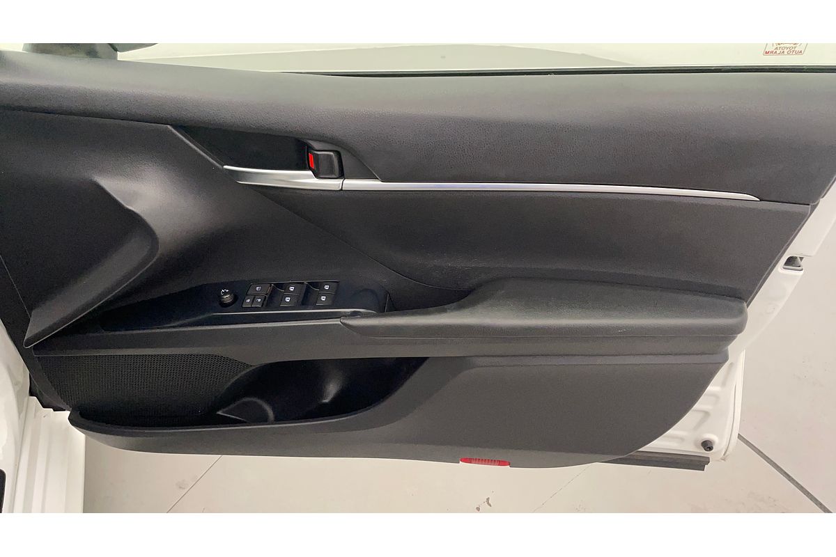 2018 Toyota Camry Ascent AXVH71R