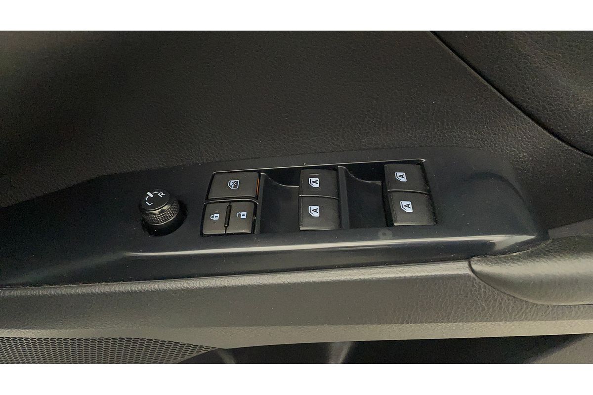 2018 Toyota Camry Ascent AXVH71R