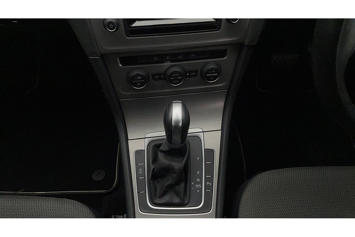2015 Volkswagen Golf 90TSI Comfortline 7