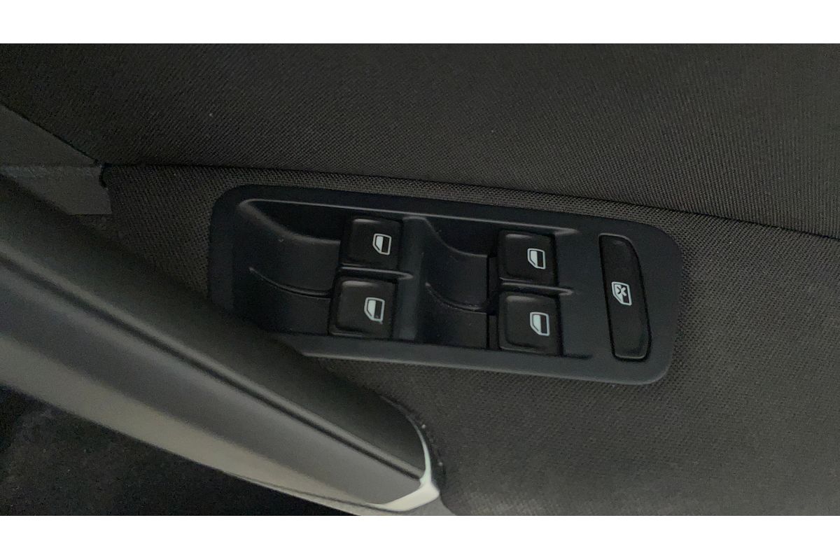 2015 Volkswagen Golf 90TSI Comfortline 7