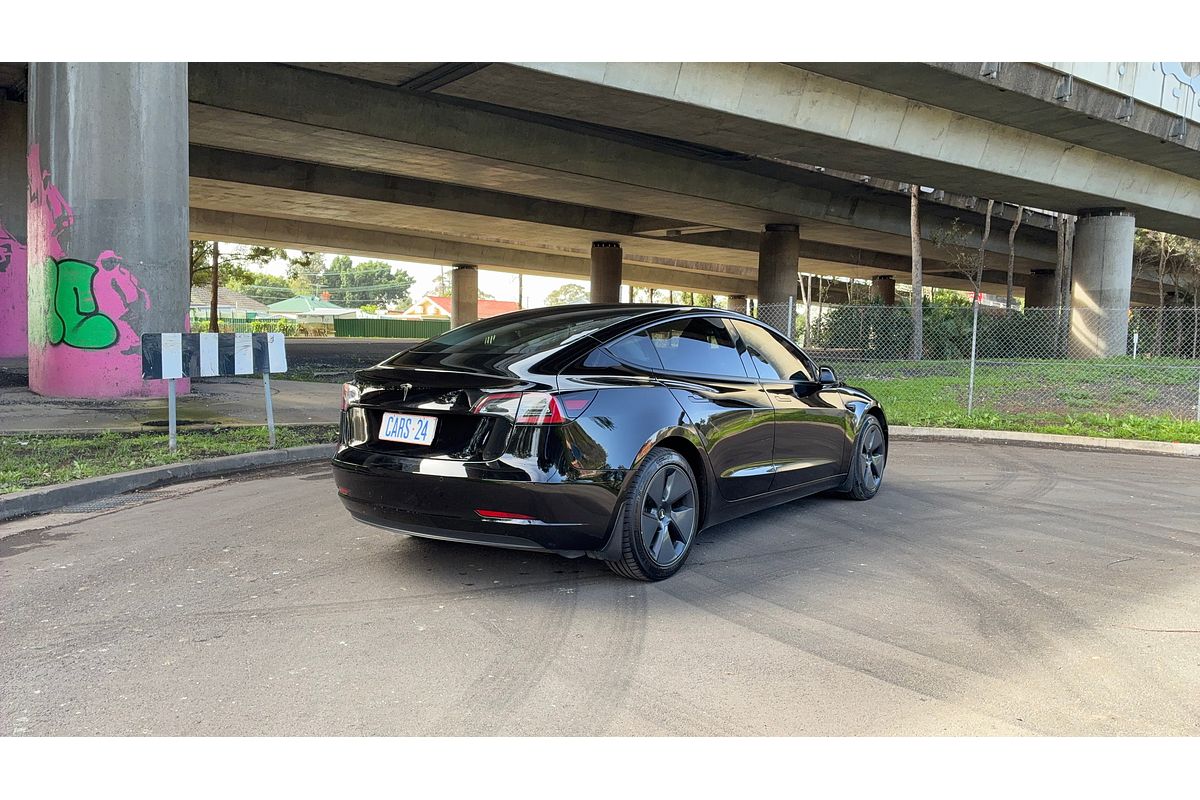 2021 Tesla Model 3 Standard Range Plus