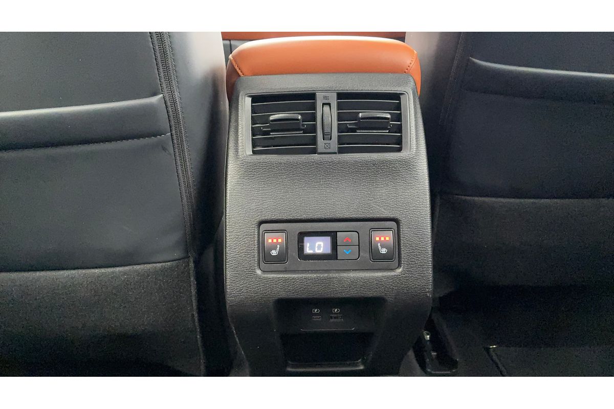 2024 Mitsubishi Outlander Exceed Tourer ZM