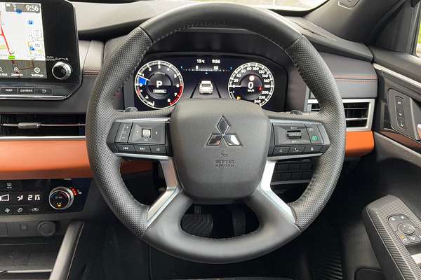 2024 Mitsubishi Outlander Exceed Tourer ZM