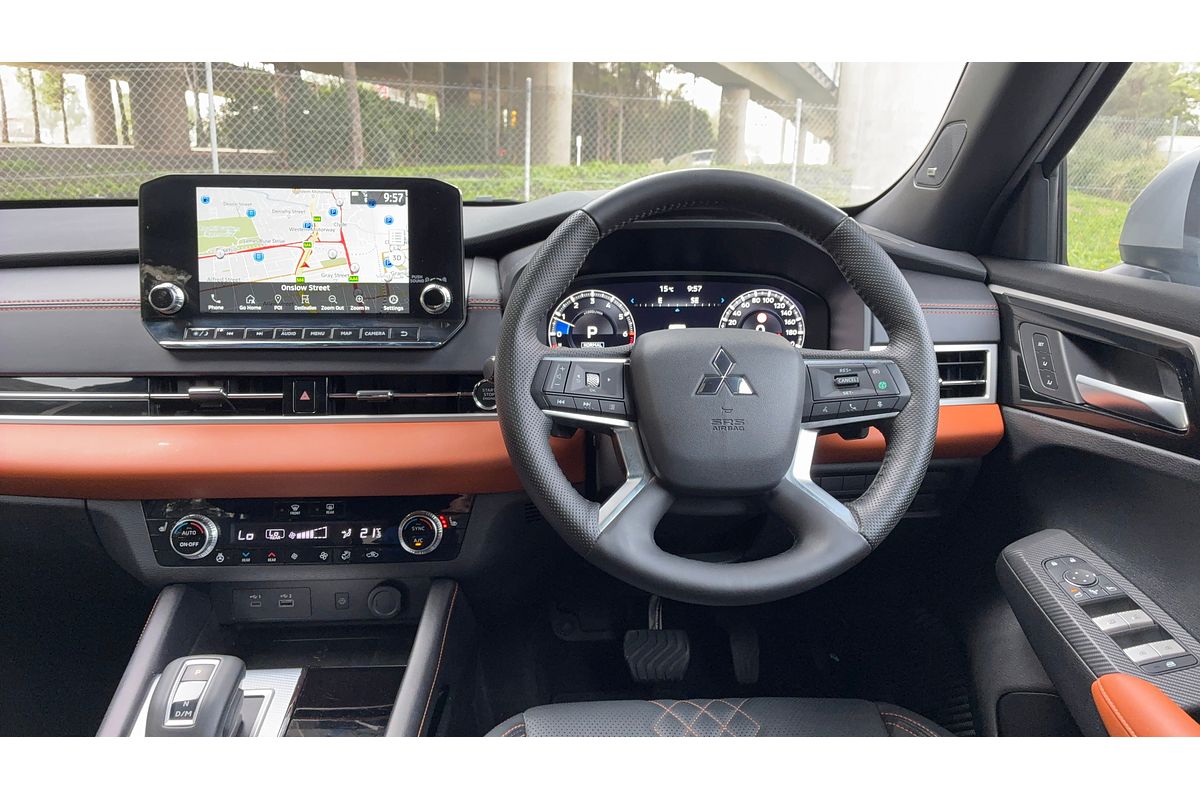 2024 Mitsubishi Outlander Exceed Tourer ZM