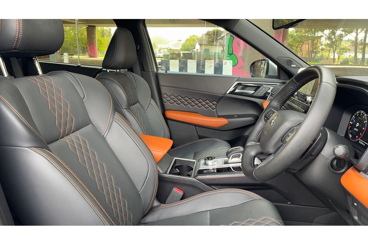 2024 Mitsubishi Outlander Exceed Tourer ZM