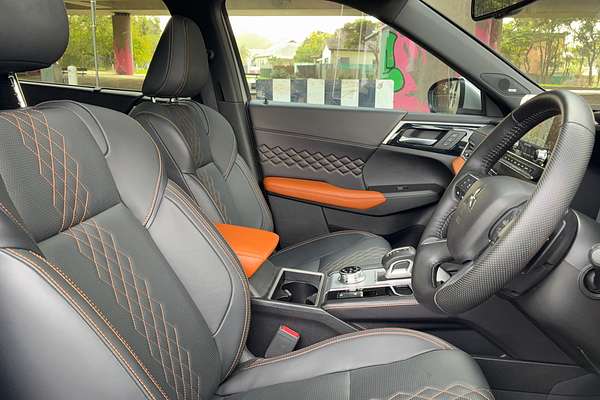 2024 Mitsubishi Outlander Exceed Tourer ZM