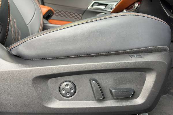 2024 Mitsubishi Outlander Exceed Tourer ZM