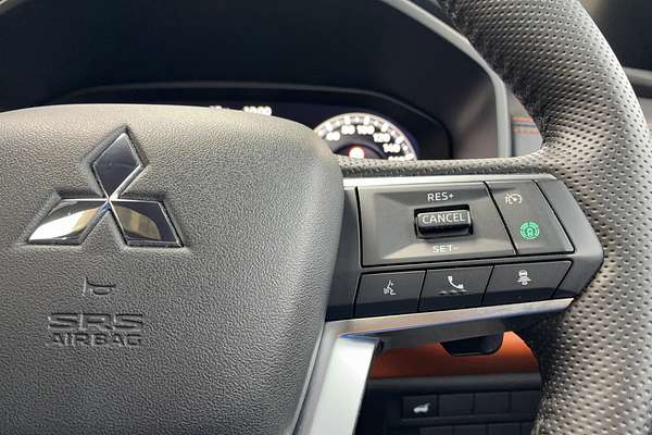 2024 Mitsubishi Outlander Exceed Tourer ZM