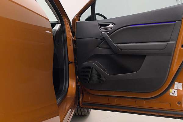 2021 Renault Captur Intens XJB