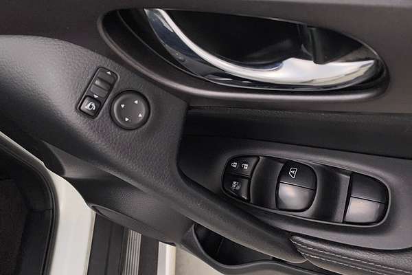 2017 Nissan X-TRAIL ST T32