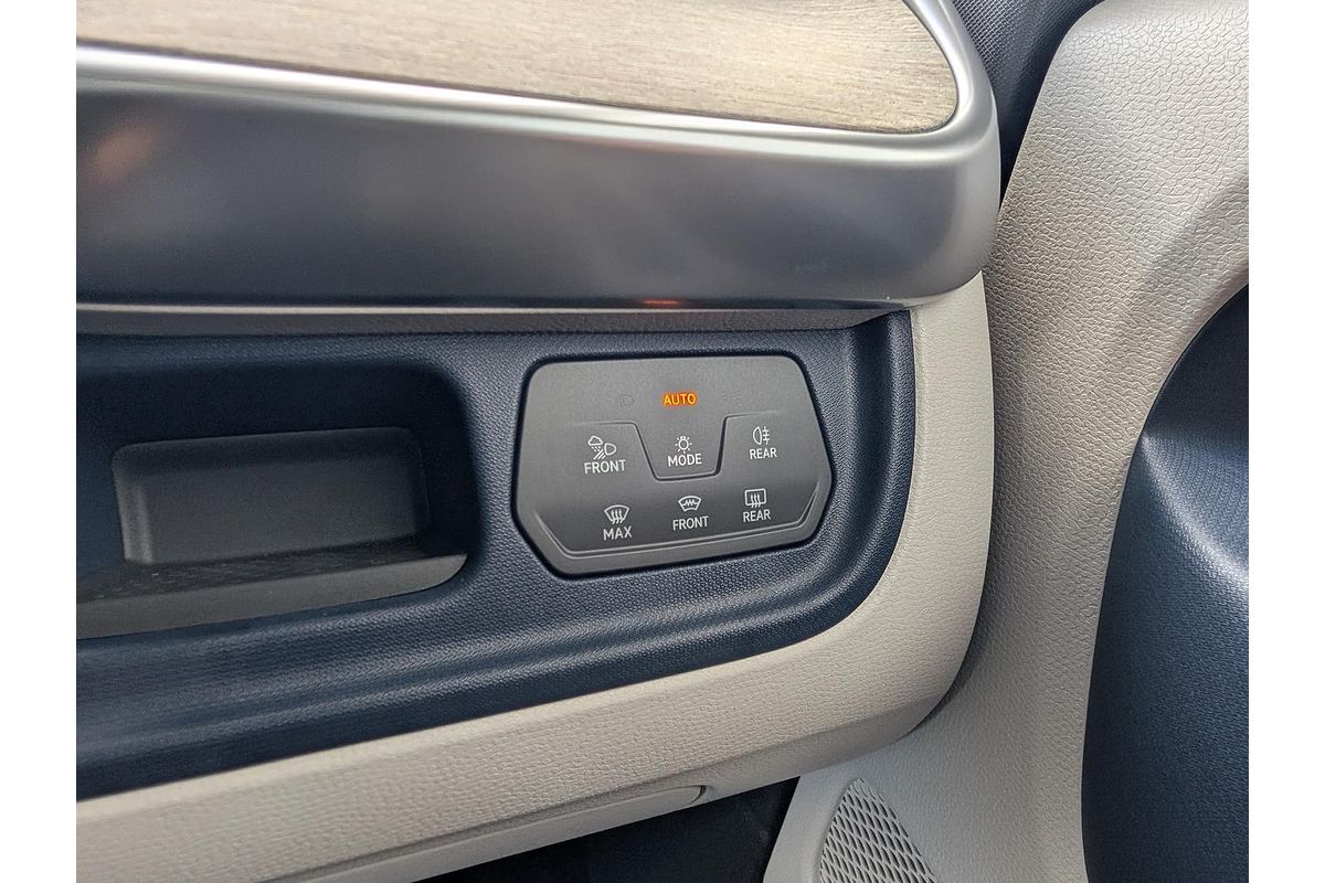 2025 Volkswagen ID. Buzz Pro BEV560 EB LWB