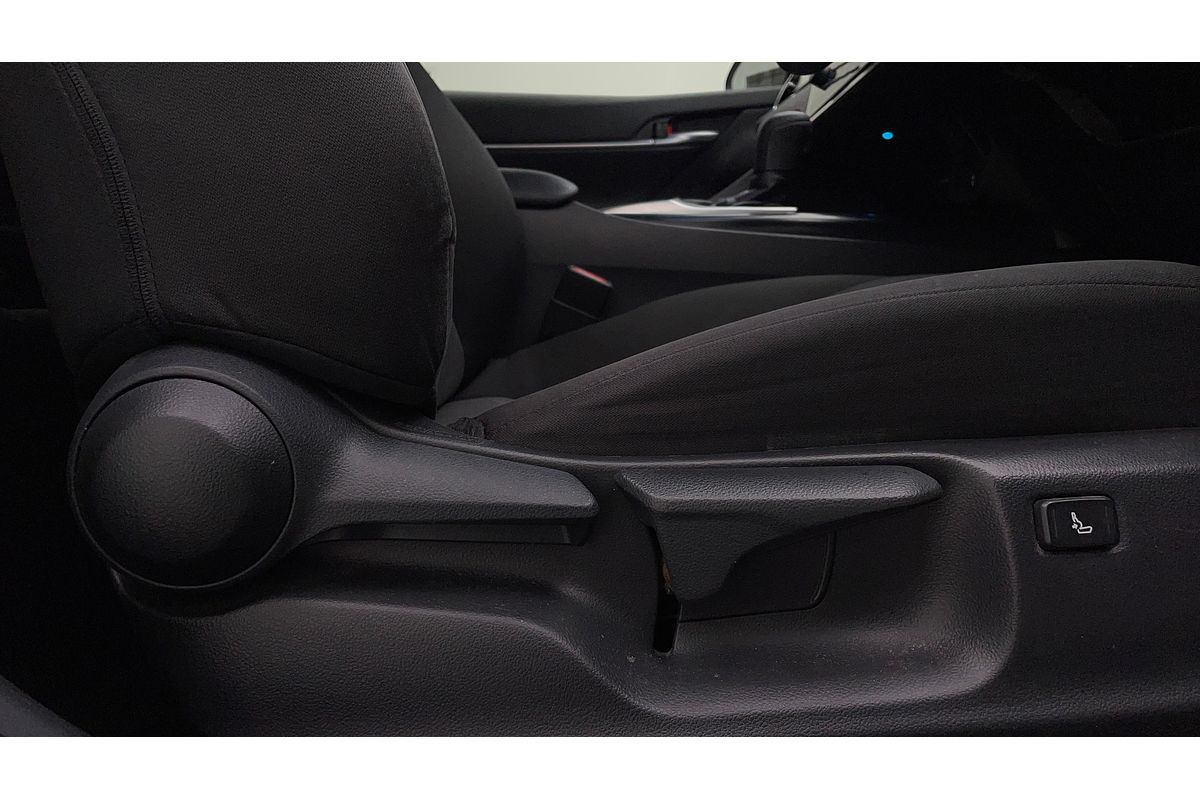 2018 Toyota Camry Ascent ASV70R
