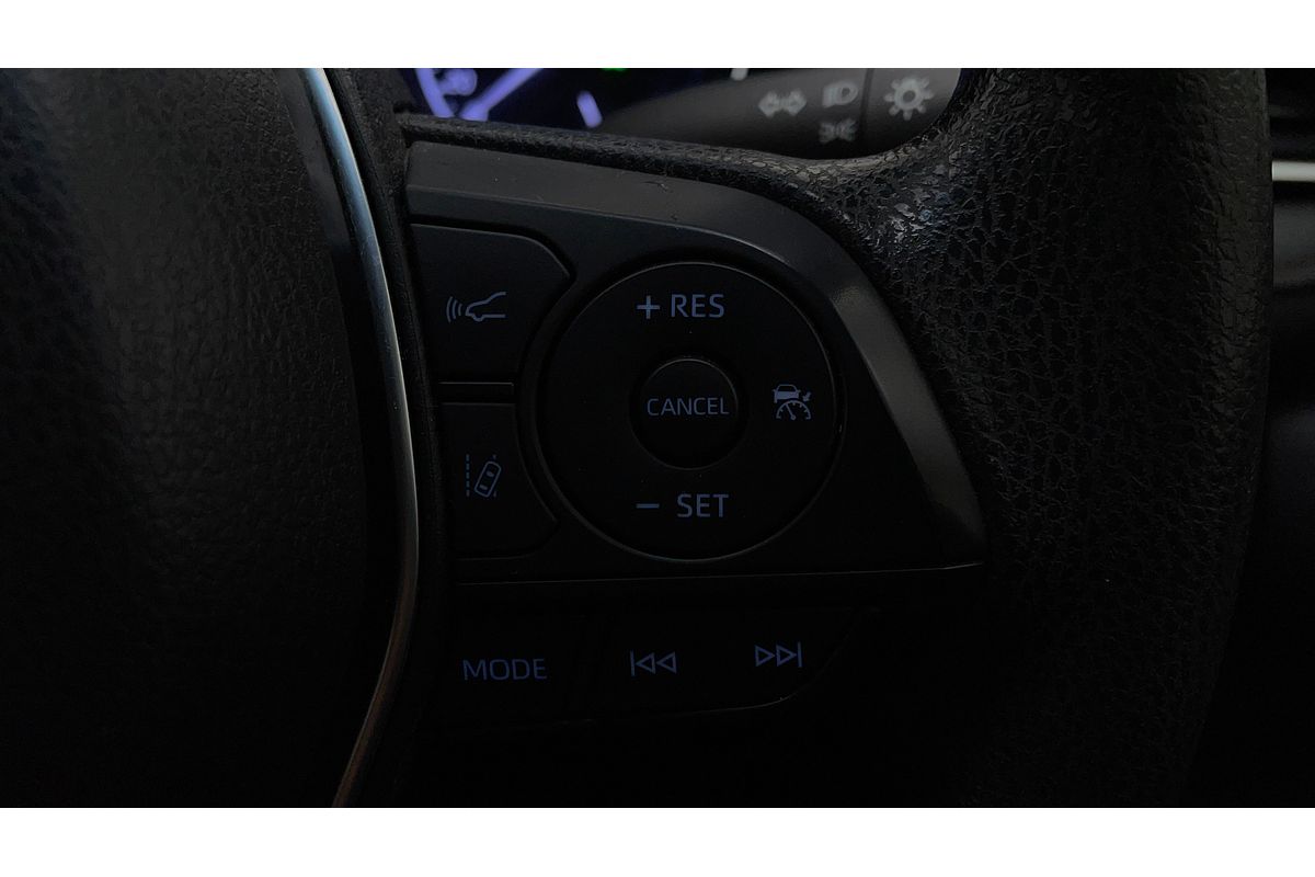 2018 Toyota Camry Ascent ASV70R
