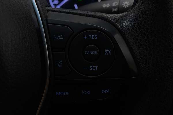 2018 Toyota Camry Ascent ASV70R