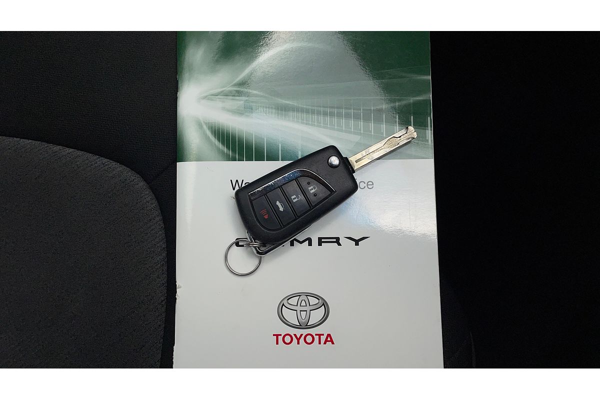 2018 Toyota Camry Ascent ASV70R