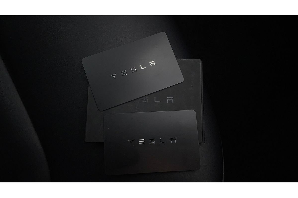 2019 Tesla Model 3 Standard Range Plus