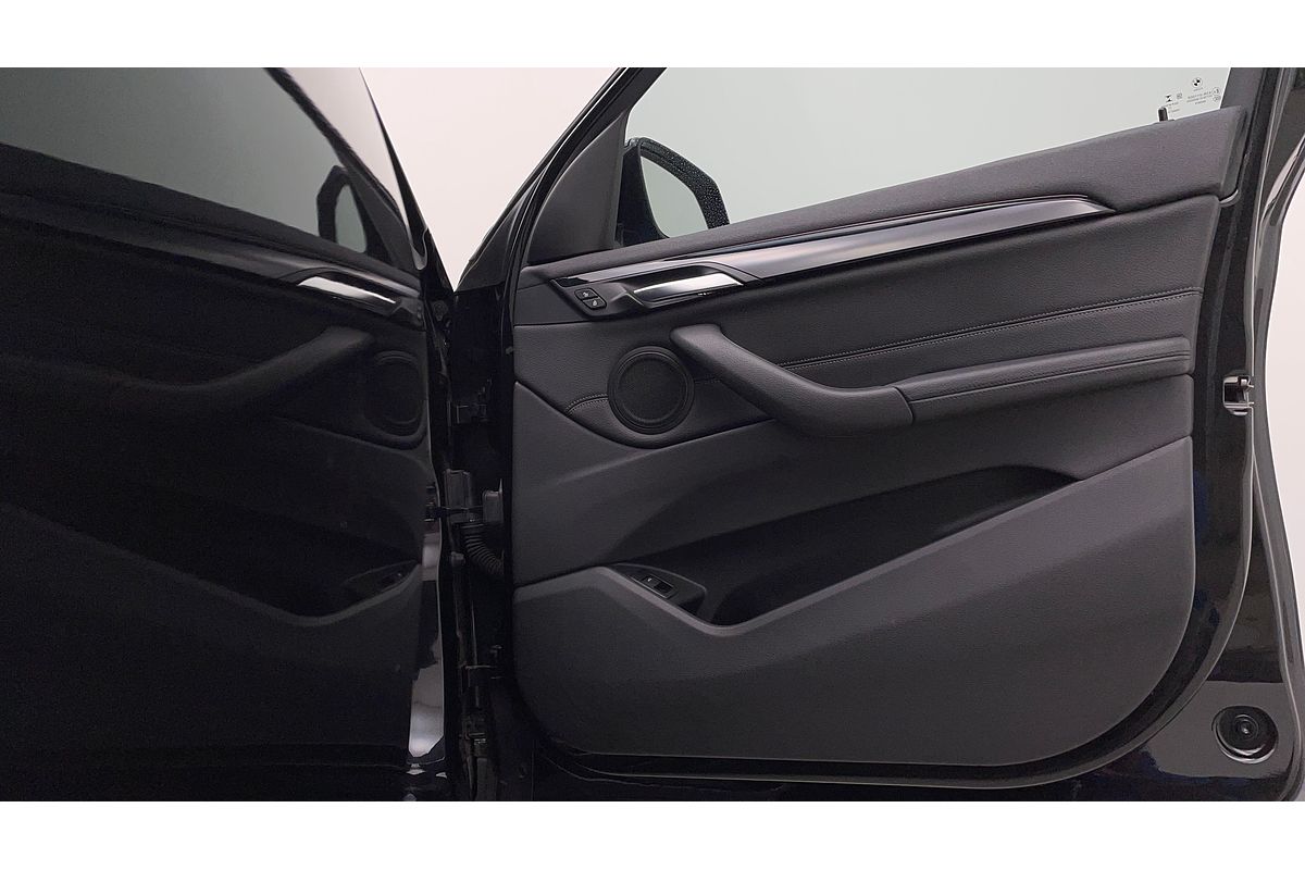 2018 BMW X1 sDrive18i F48