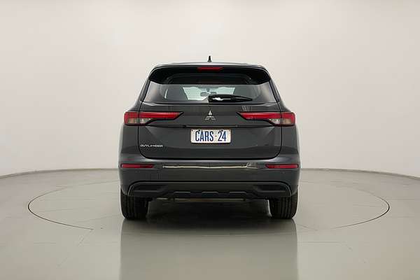 2023 Mitsubishi Outlander ES ZM