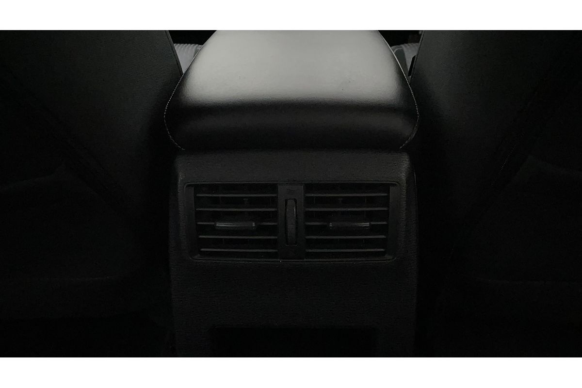 2023 Mitsubishi Outlander ES ZM