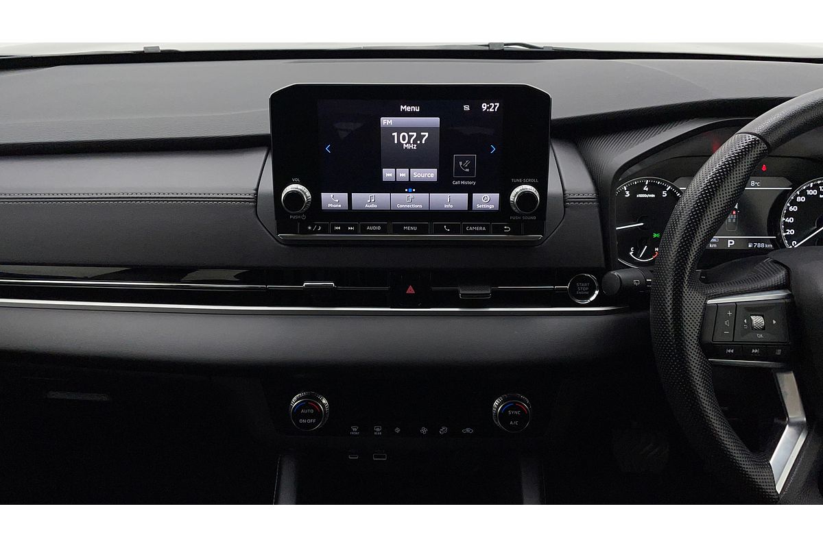 2023 Mitsubishi Outlander ES ZM