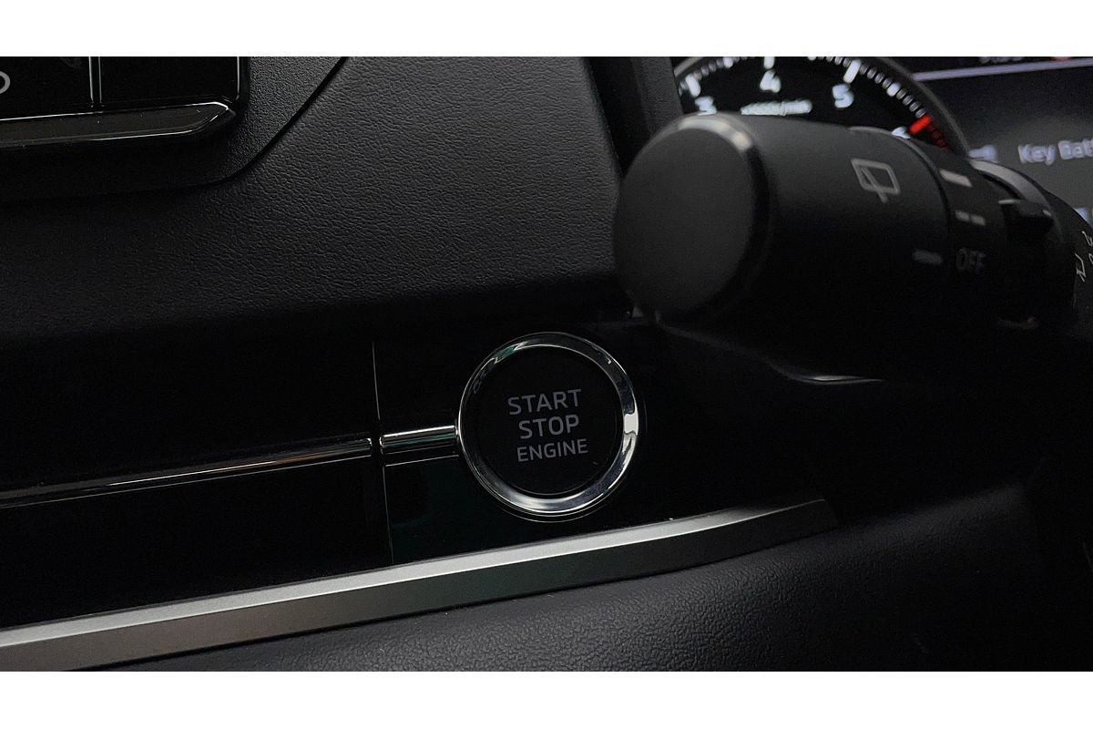 2023 Mitsubishi Outlander ES ZM