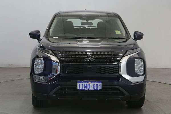 2024 Mitsubishi Outlander ES ZM
