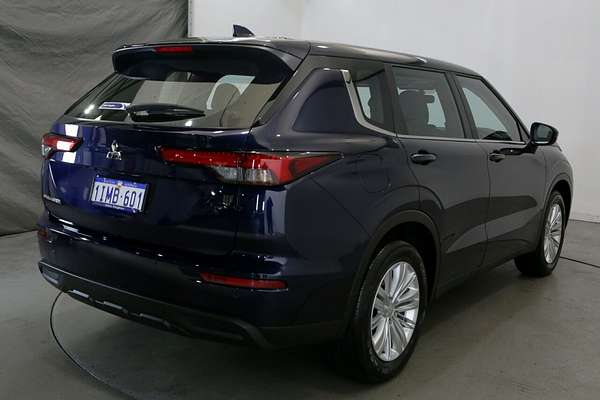 2024 Mitsubishi Outlander ES ZM