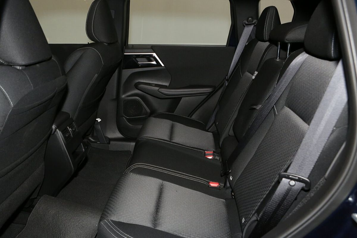 2024 Mitsubishi Outlander ES ZM