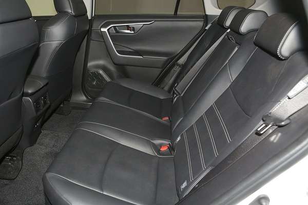 2020 Toyota RAV4 Cruiser AXAH54R