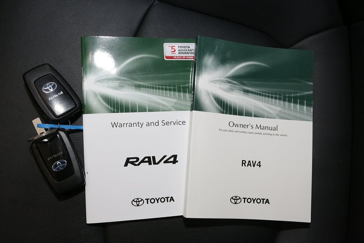 2020 Toyota RAV4 Cruiser AXAH54R