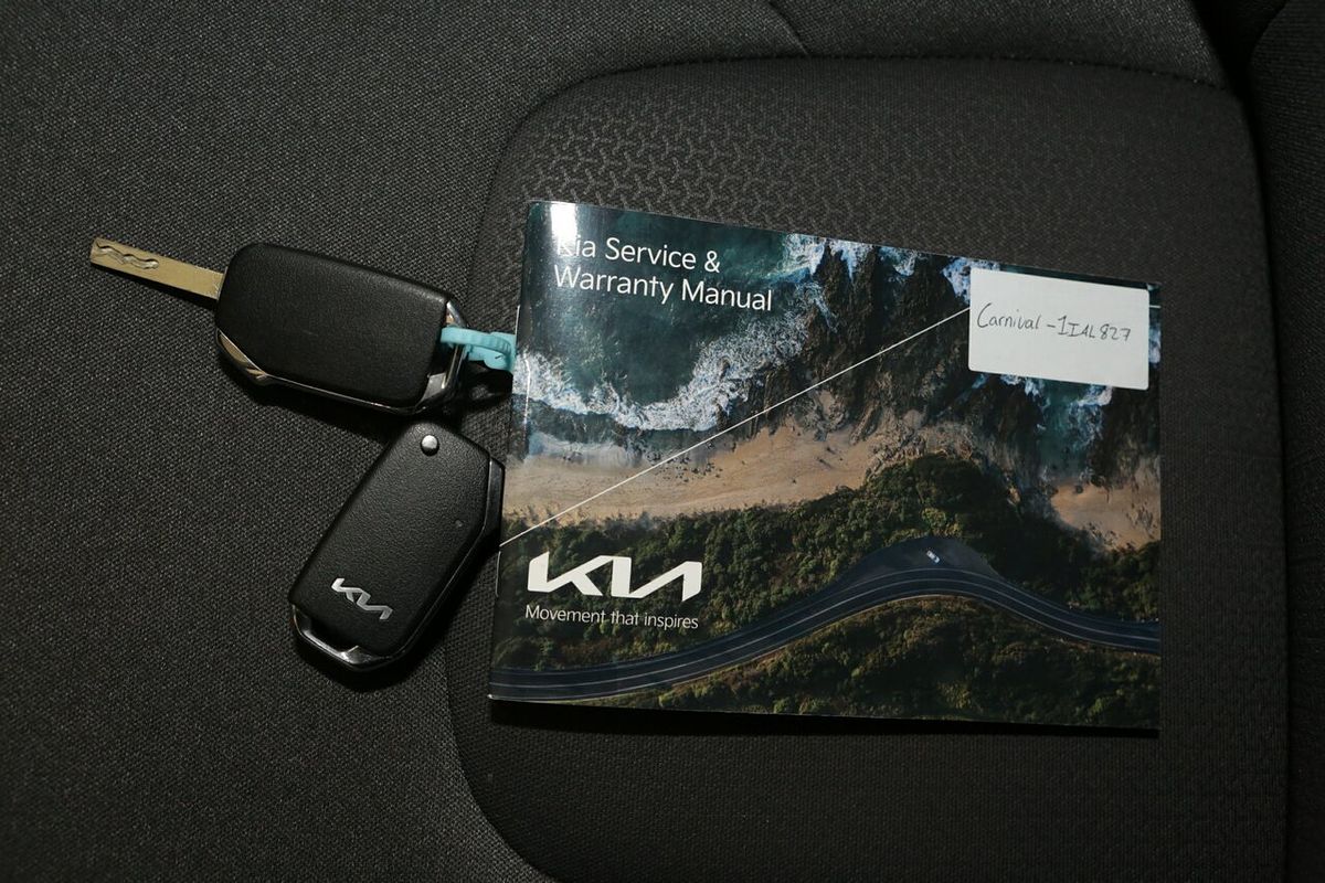 2023 Kia Carnival S KA4