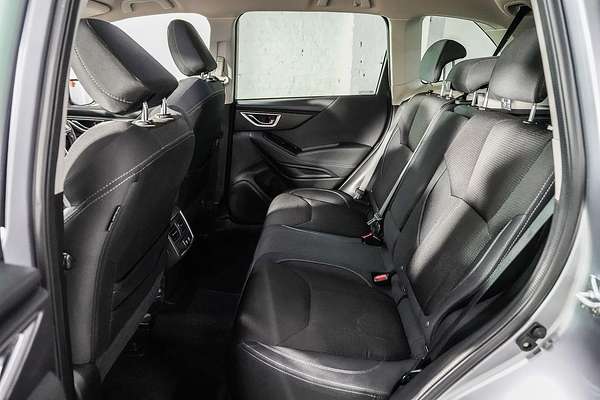 2023 Subaru Forester 2.5i 50 Years Edition S5