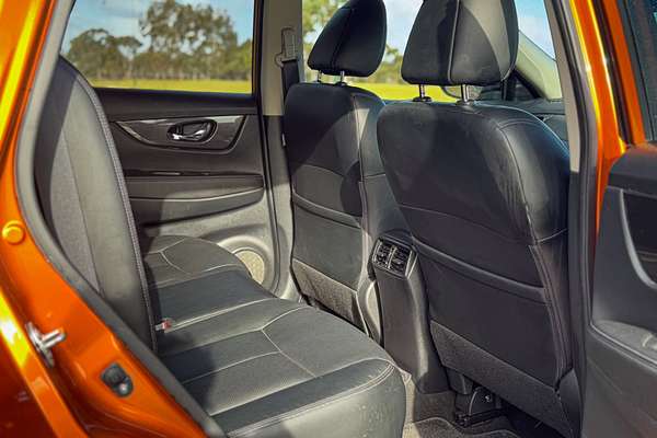 2021 Nissan X-TRAIL ST-L T32