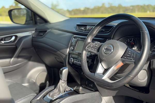 2021 Nissan X-TRAIL ST-L T32
