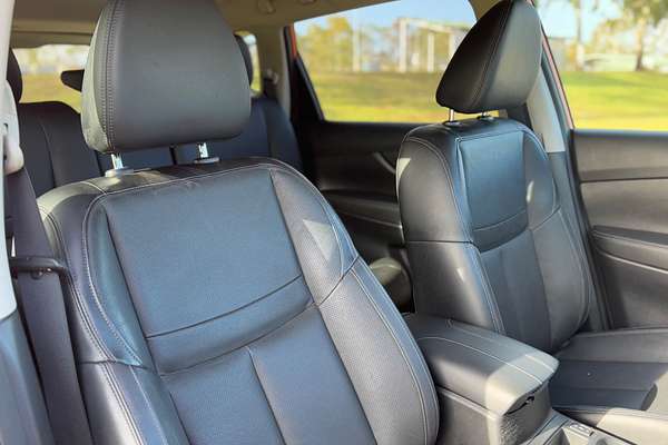 2021 Nissan X-TRAIL ST-L T32