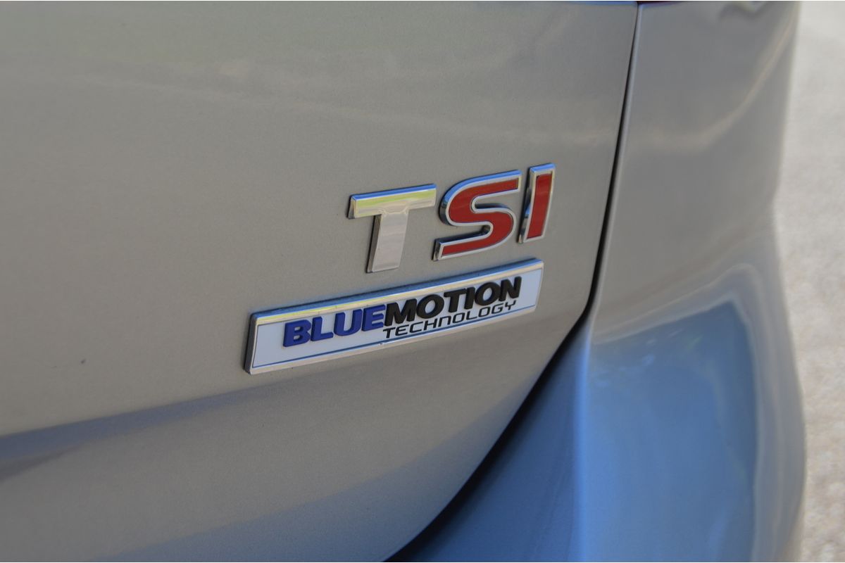2015 Volkswagen Golf 103TSI Highline 7