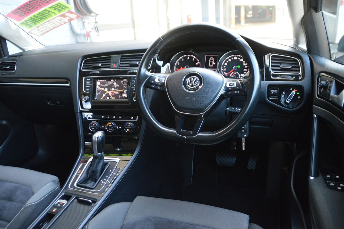 2015 Volkswagen Golf 103TSI Highline 7