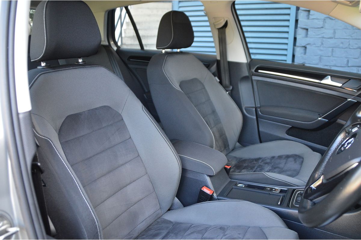 2015 Volkswagen Golf 103TSI Highline 7