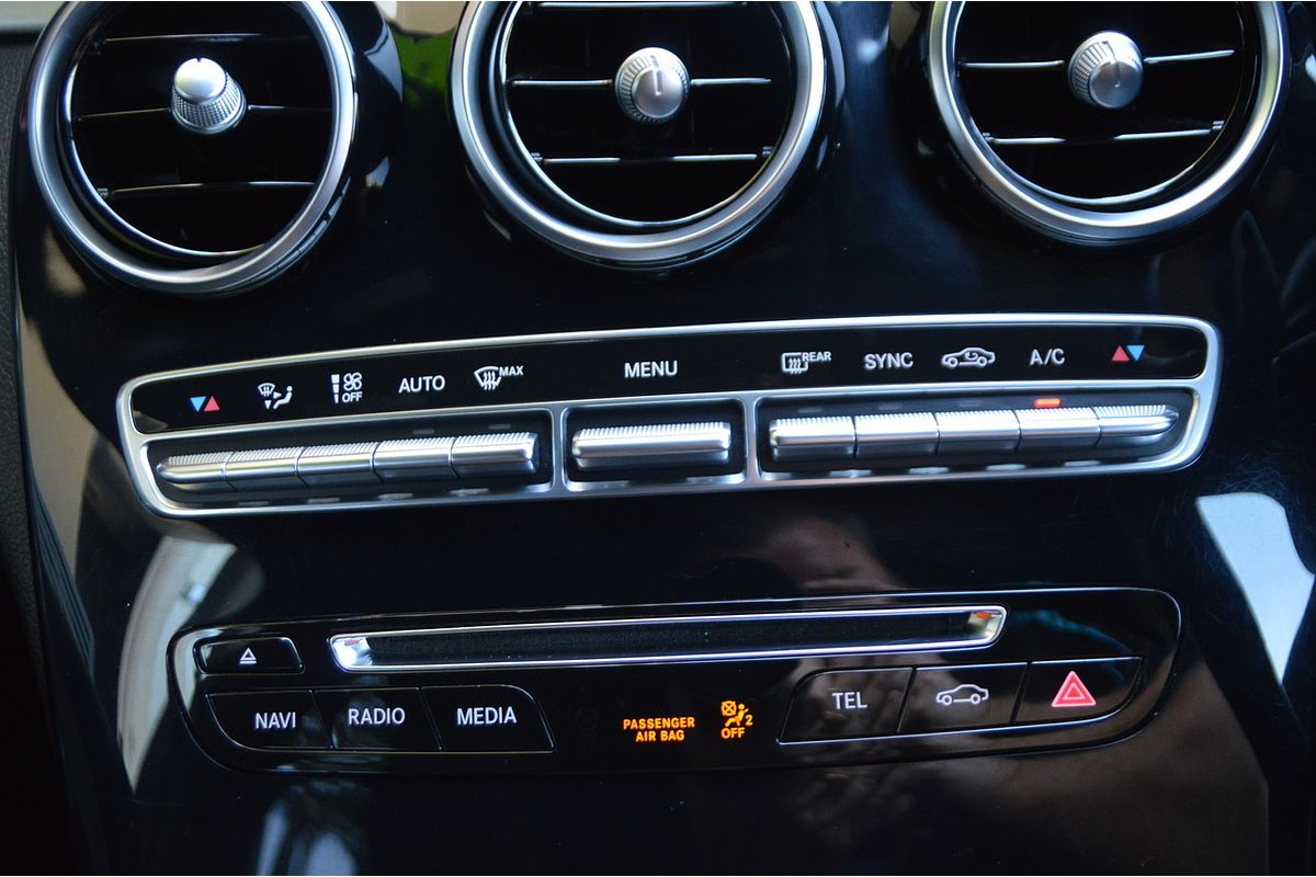 2016 Mercedes-Benz C-Class C250 W205
