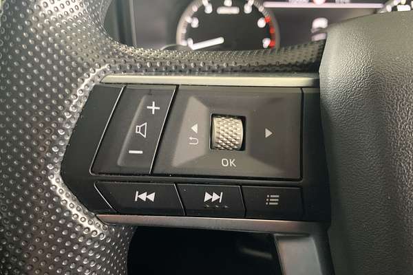 2023 Mitsubishi Outlander ES ZM